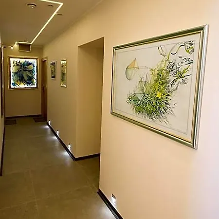 Efekt 72 Aparthotel 4*
