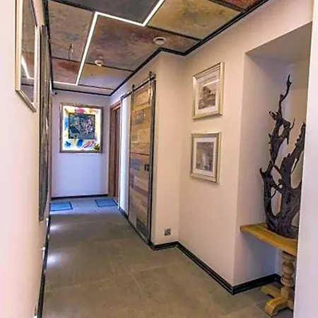 Efekt 72 Aparthotel 4*